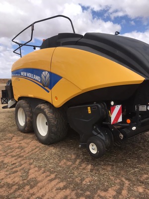 2019 New Holland 1290 Plus Baler