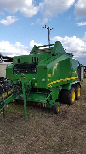 John Deere 678 Baler / Silage Wrapper