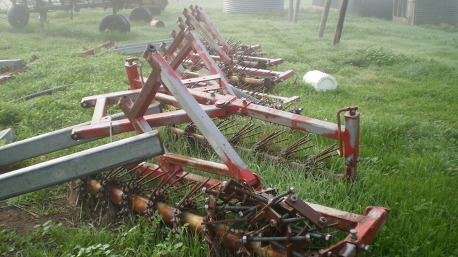 Pinnacle Harrows 25'